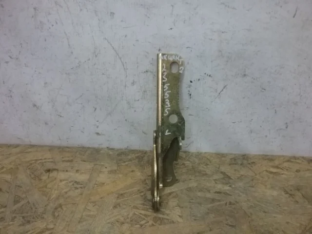 Петля капота левая для Hyundai Accent 2 Седан LC 1999-2012 на фотографиях