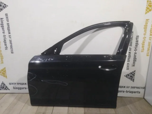 Накладка на дверь передняя левая для BMW 5er G30 2016-2023 на фотографиях
