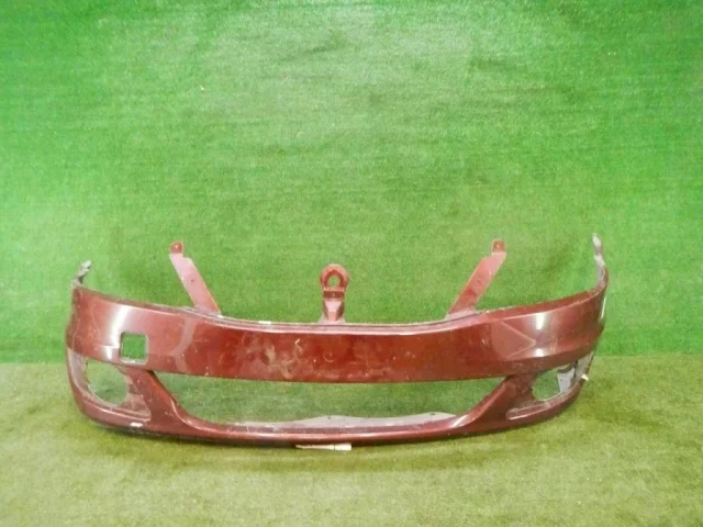 Бампер передний для Renault Logan 2007-2012 (Универсал KS) на фотографиях