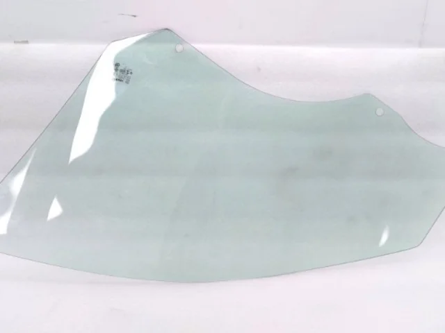 Стекла и зеркала для Skoda Octavia A7 Tour на фотографиях