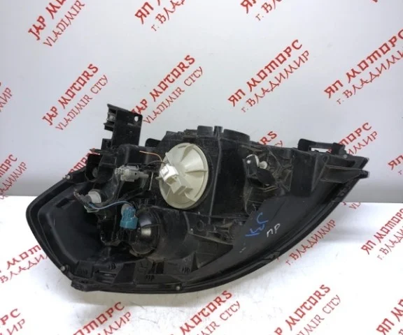 Фара правая для Nissan Teana J31 2003-2007 на фотографиях