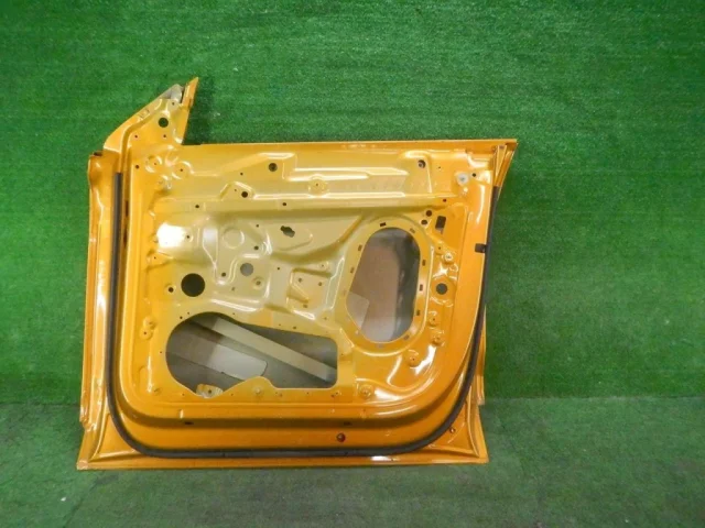 Двери для Audi Q8 4M 2018-2023 на фотографиях