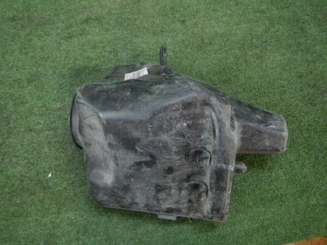 Бачок омывателя для Mercedes-Benz S class W222 2013-2017 на фотографиях