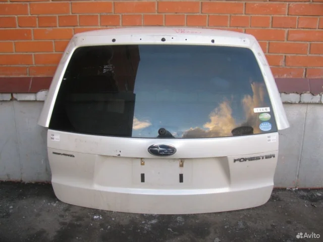Дверь багажника для Subaru Forester SH 2008-2012 на фотографиях