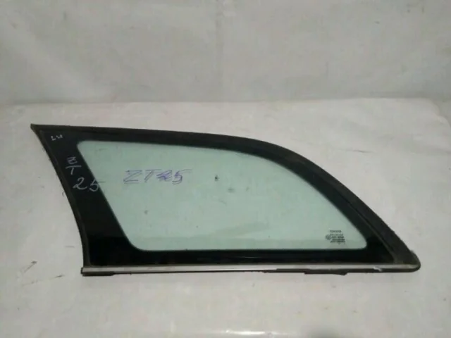 Стекла и зеркала для Toyota Avensis Универсал T250 2003-2008 на фотографиях