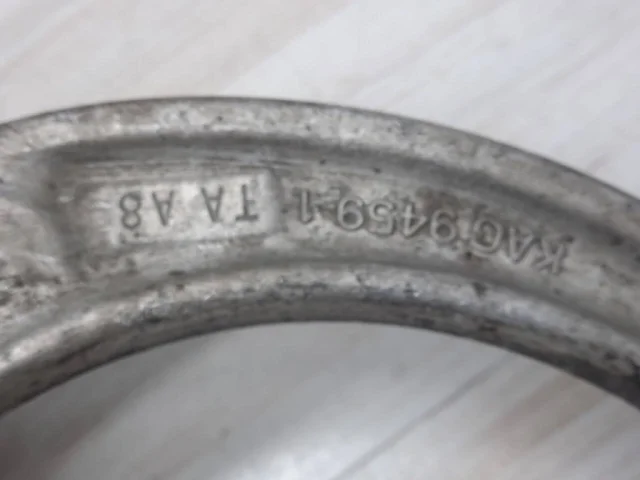 Рычаг передний левый верхний для Mercedes-Benz GL class X164 2006-2012 на фотографиях