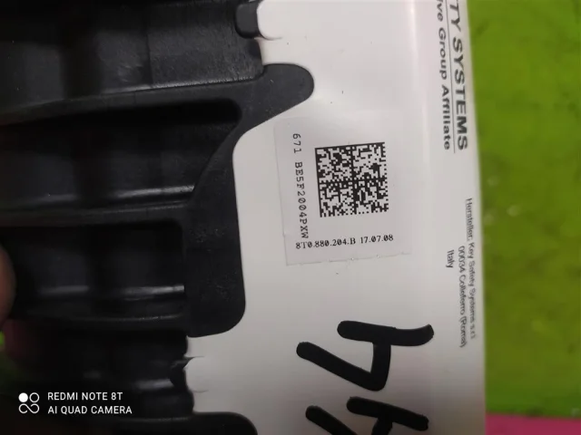 Датчик подушки безопасности для Audi A4 B8 Avant 2007-2015 на фотографиях