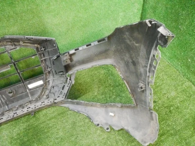 Бампер передний для Audi Q8 4M 2018-2023 на фотографиях