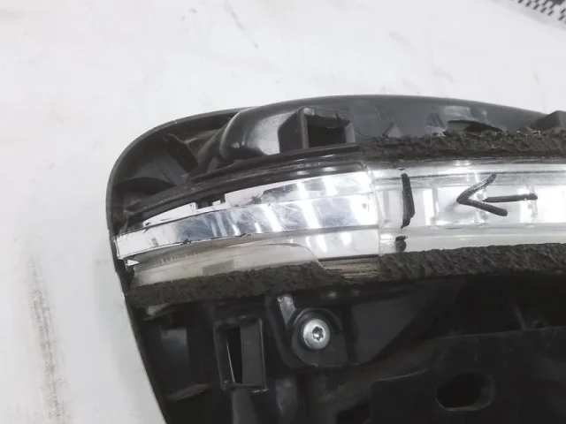 Стекла и зеркала для Nissan Juke YF15 JDM 2010-2014 на фотографиях