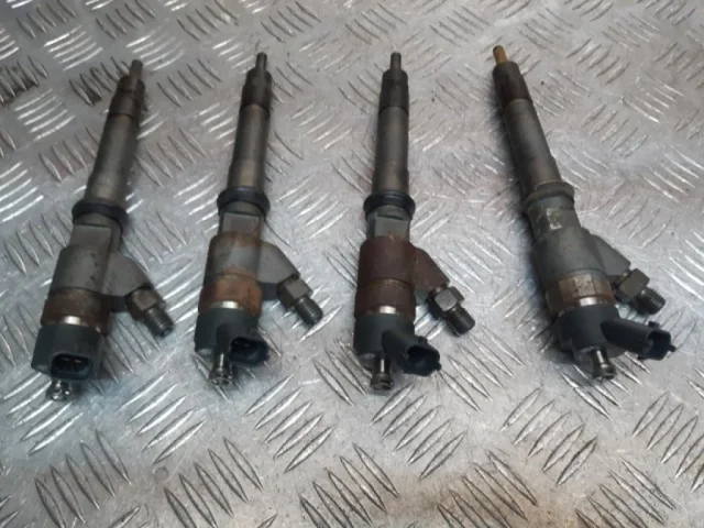 Форсунка топливная для Fiat Ducato 244 (2008-2012) Елабуга на фотографиях