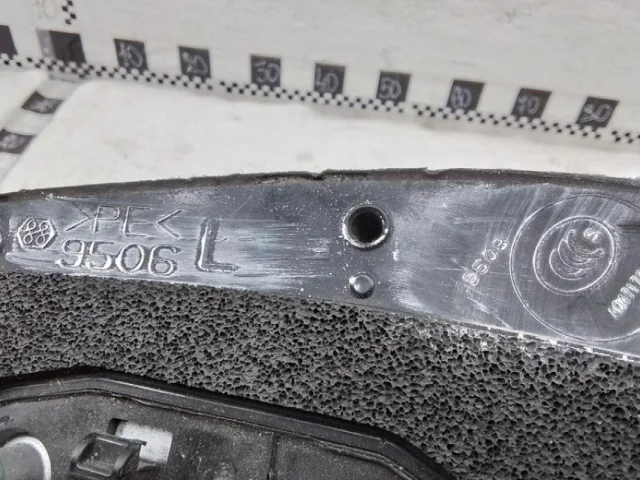 Зеркала для Toyota Land Cruiser J300 2021+ на фотографиях