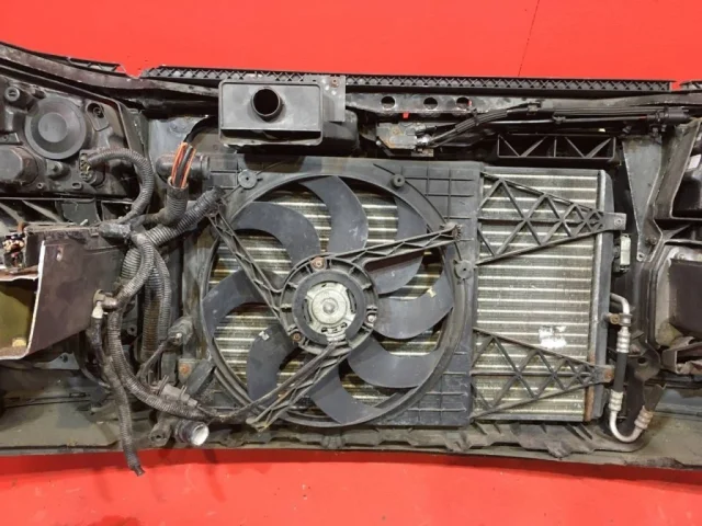 Бампер для Volkswagen Polo IV (9N3) 2005-2009 на фотографиях