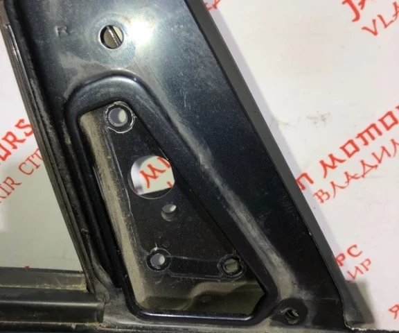 Дверь передняя правая для Suzuki SX4 2006-2009 на фотографиях