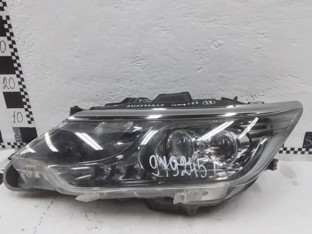 Фара левая для Toyota Camry XV50 II rest 2017-2018 на фотографиях
