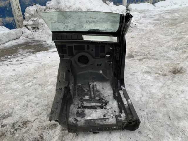 Четверть кузова передняя правая для Mercedes-Benz S class X222 Maybach 2014-2017 на фотографиях