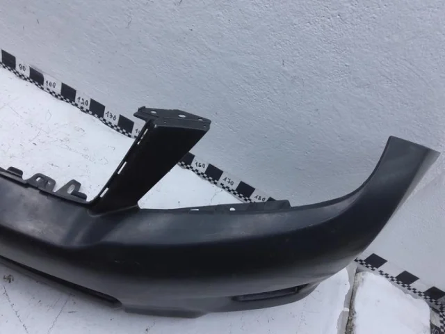 Бампер передний для Toyota Land Cruiser 200 (JDM) 2007-2013 на фотографиях