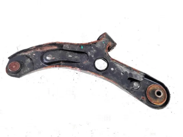 Рычаг передний правый нижний для Suzuki SX4 2006-2009 на фотографиях