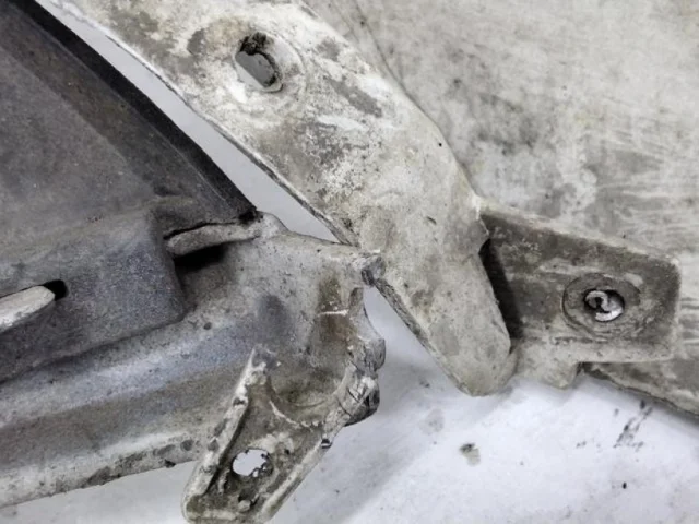 Бампер задний для Mercedes-Benz C class S205 2014-2020 на фотографиях