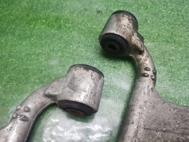 Рычаг передний правый верхний для Mercedes-Benz M class W163 1998-2005 на фотографиях