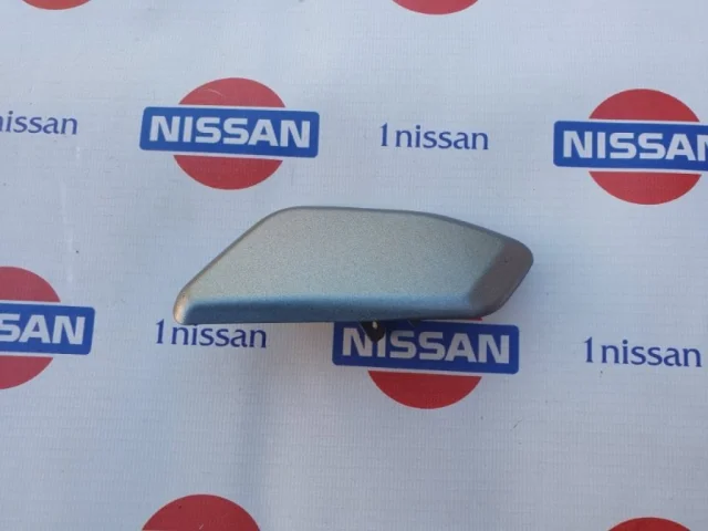 Крышка форсунки фароомывателя левая для Nissan X-Trail T32 RU 2015-2022 на фотографиях