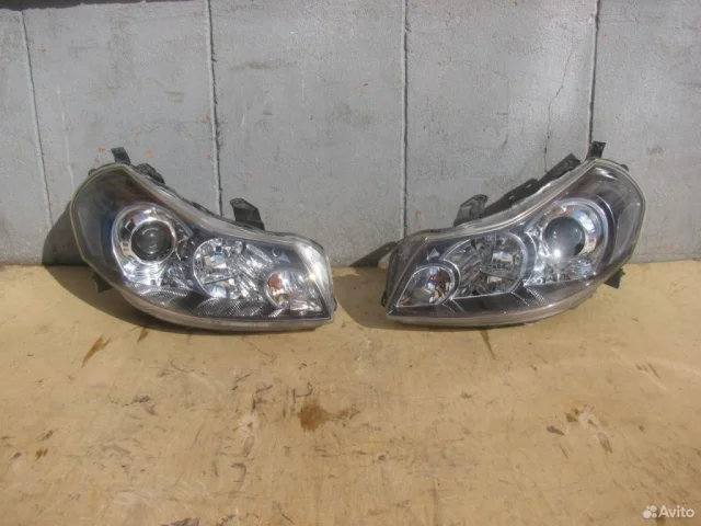 Фара ксенон левая для Suzuki SX4 2013-2016 на фотографиях