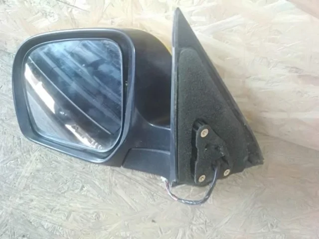 Стекла и зеркала для Subaru Forester SH 2008-2012 на фотографиях