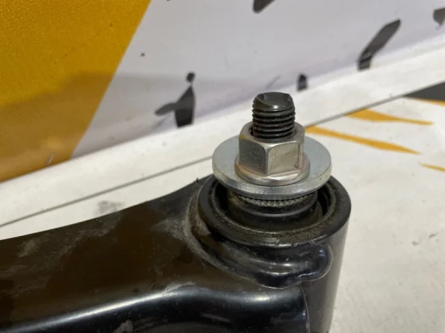 Рычаг продольный задний левый для Lexus RX GGL10,15,16W, GYL10,15,16W (JDM) 2009-2014 на фотографиях