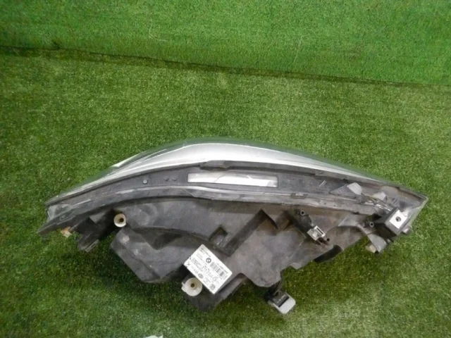 Фара левая для BMW 1er Ф20 rest.1 2015-2020 на фотографиях