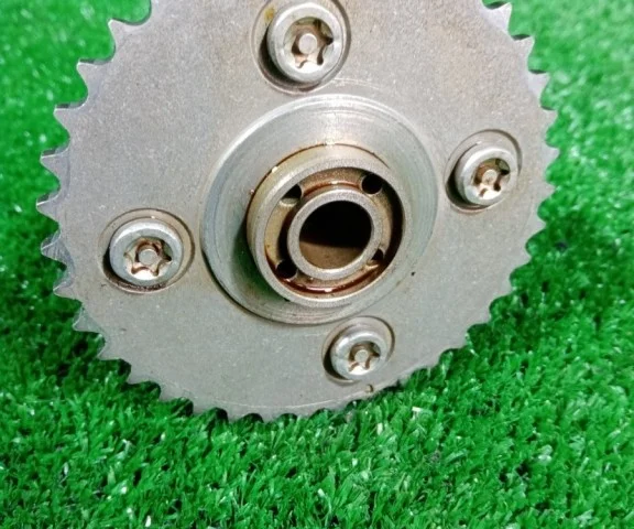 Регулятор фаз газораспределения для BMW X5 Е70 2006-2013 на фотографиях