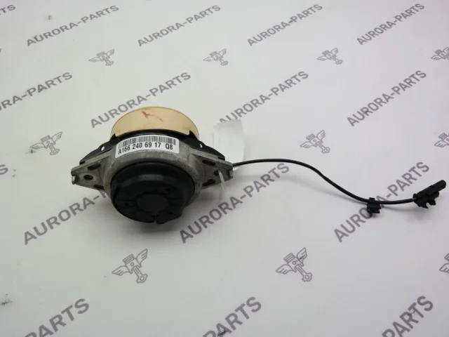 Подушка двигателя передняя правая верхняя для Mercedes-Benz GL class X166 2012-2016 на фотографиях