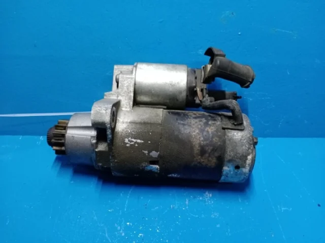 Стартер для Nissan Teana J31 2003-2007 на фотографиях