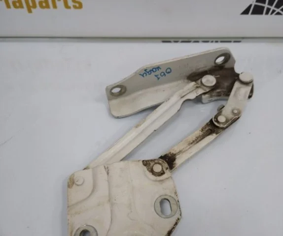 Петля капота правая для Volkswagen Caddy IV (2K) 2015-2020 на фотографиях