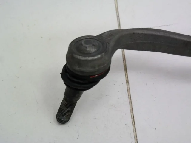 Рулевая рейка для Audi A4 B9 2015+ на фотографиях