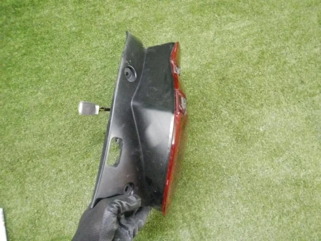 Фонарь внешний правый для Hyundai Creta 2 SU2 2021+ на фотографиях