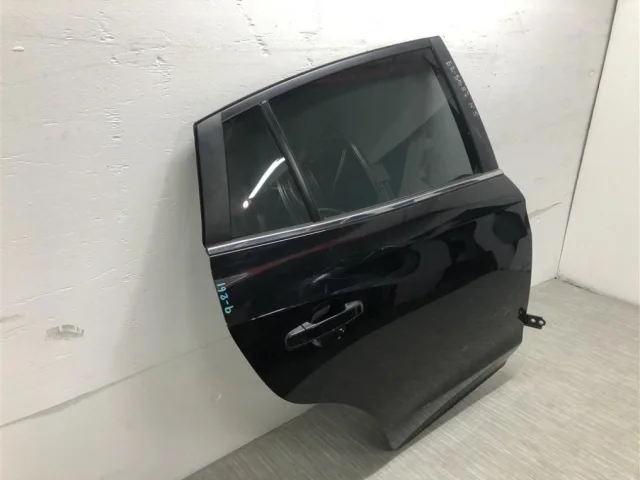 Дверь задняя правая для Subaru XV GT/G24 2017+ на фотографиях