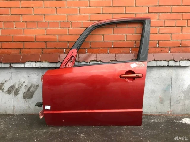 Дверь передняя левая для Suzuki SX4 2013-2016 на фотографиях
