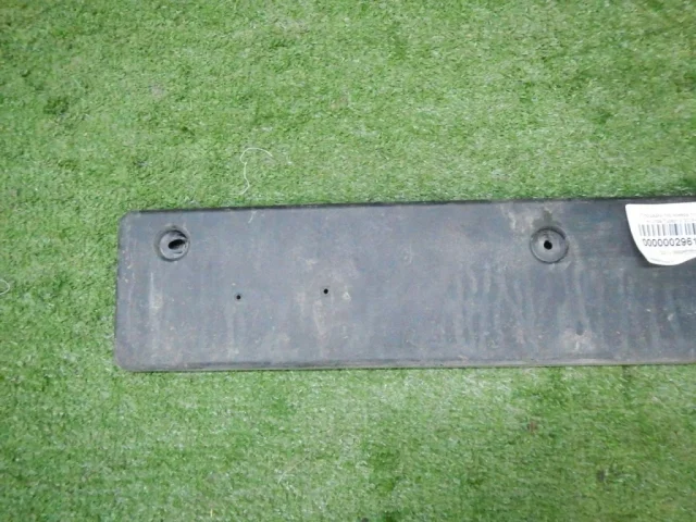 Накладка под номер для Hyundai Tucson TL rest 2018-2021 на фотографиях