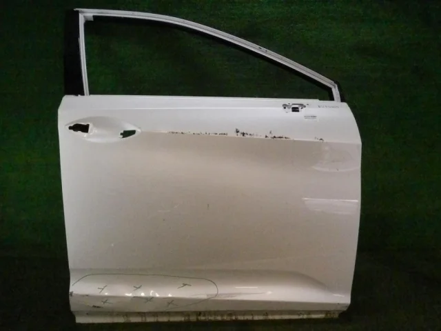 Дверь передняя правая для Lexus RX GGL10,15,16W, GYL10,15,16W (JDM) 2009-2014 на фотографиях