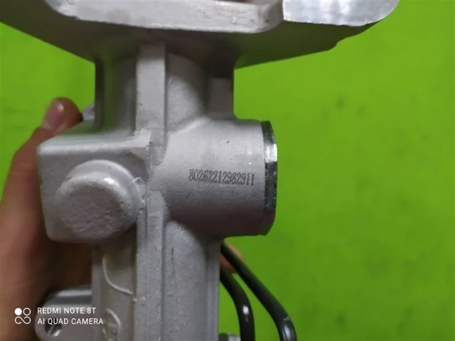 Рулевая рейка в сборе для Skoda Octavia A4 на фотографиях