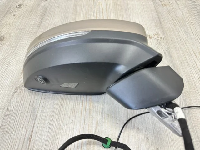 Зеркало боковое правое для Volkswagen Touareg III (CR) 2018+ на фотографиях