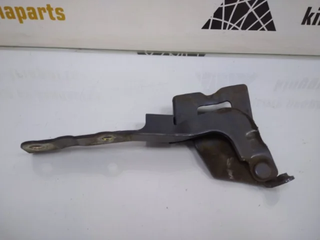 Петля капота левая для Hyundai ix35 1 Rest 2013-2016 на фотографиях