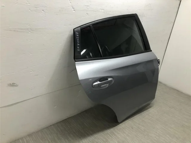 Дверь задняя правая для Subaru XV GT/G24 2017+ на фотографиях