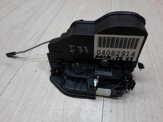 Уплотнитель передней правой двери для BMW 5er Ф10 Rest. 2014-2017 на фотографиях