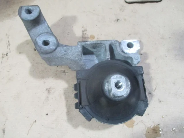 Подушка двигателя задняя правая нижняя для Nissan Juke YF15 rest 2014-2020 на фотографиях