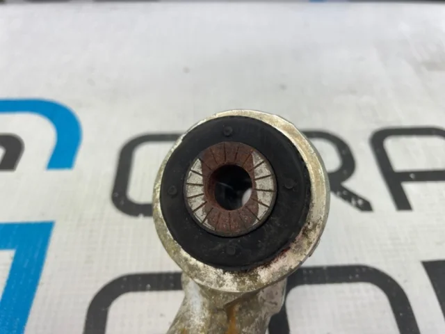 Рычаг передний левый верхний для Mercedes-Benz M class W163 1998-2005 на фотографиях