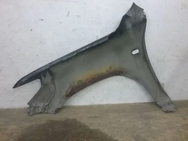 Крылья для Toyota Land Cruiser 200 (JDM) 2007-2013 на фотографиях