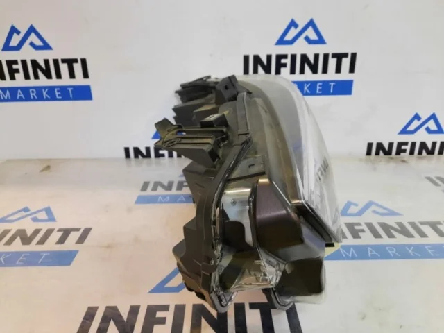 Фара левая для Infiniti QX 80 2013-2022 на фотографиях