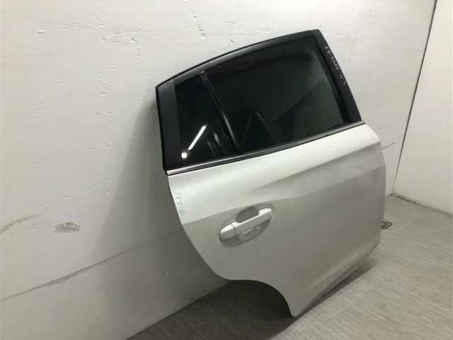 Дверь задняя правая для Subaru XV GT/G24 2017+ на фотографиях