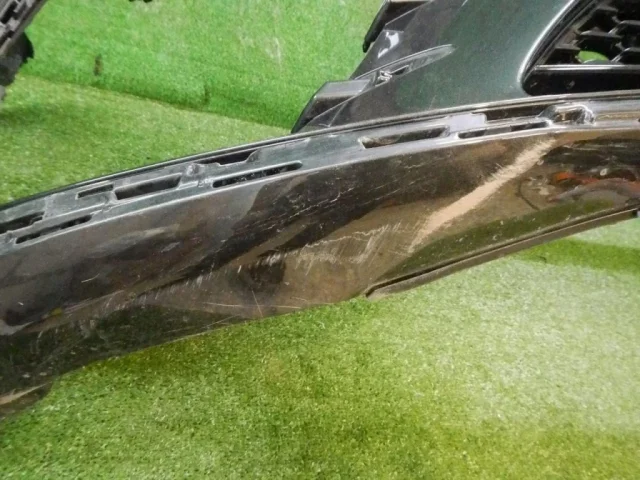 Бампер передний для Mercedes-Benz S class W223 2021+ на фотографиях