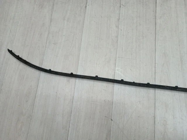 Отбойник капота для Kia Cerato YD 2016-2020 rest. на фотографиях